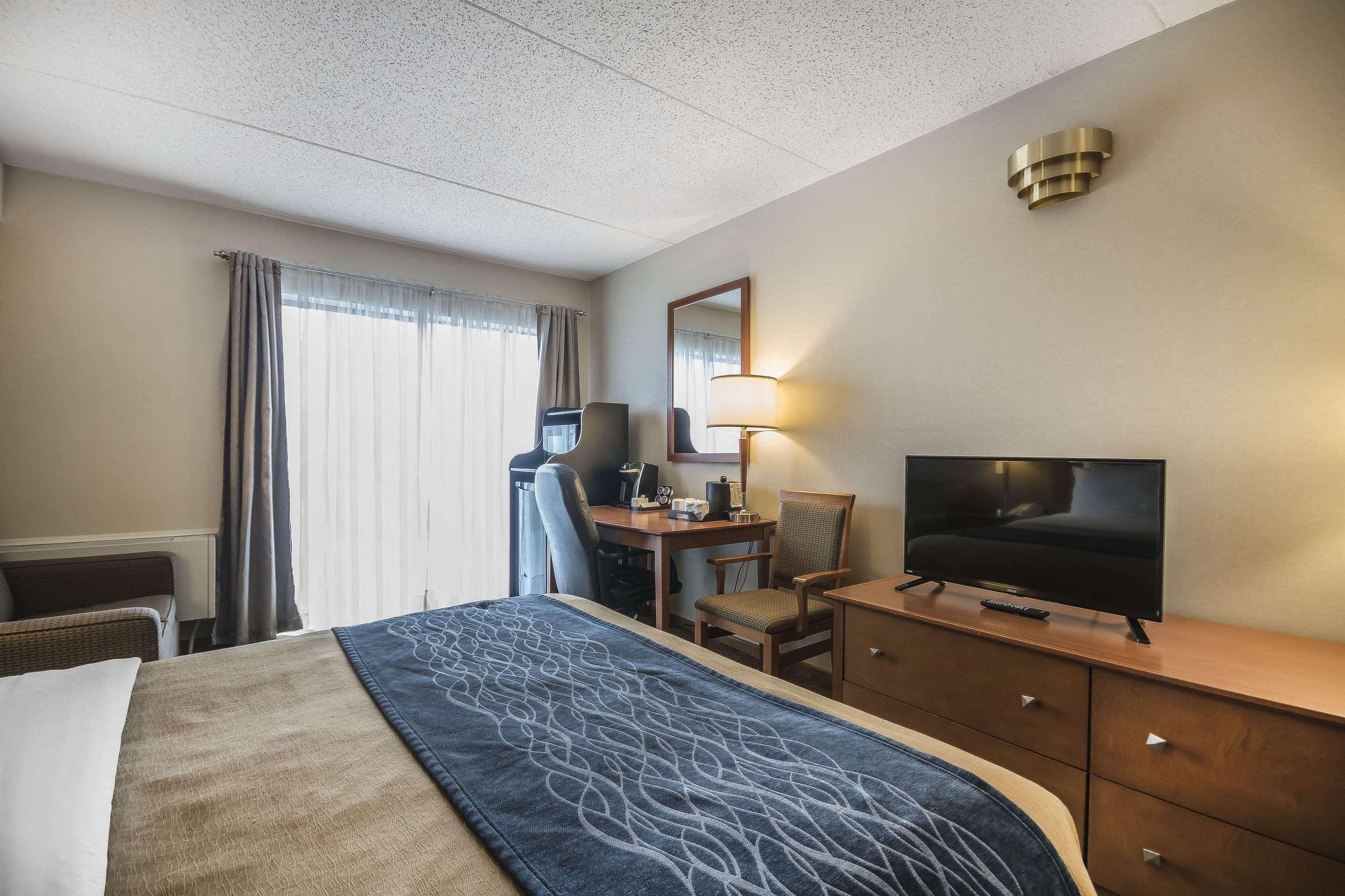 Comfort Inn Чилиуак Екстериор снимка
