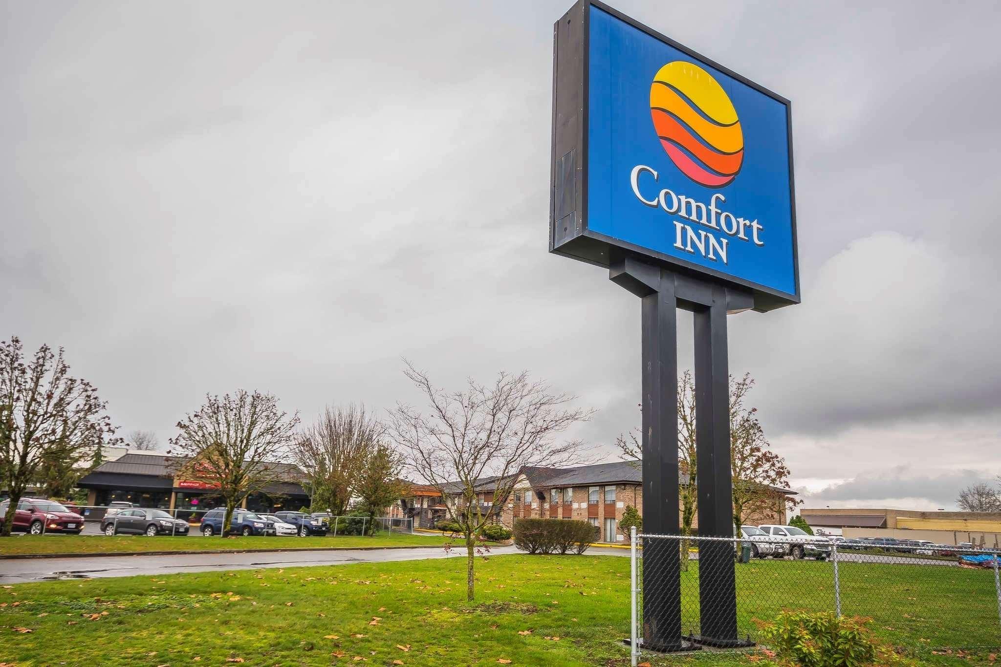 Comfort Inn Чилиуак Екстериор снимка