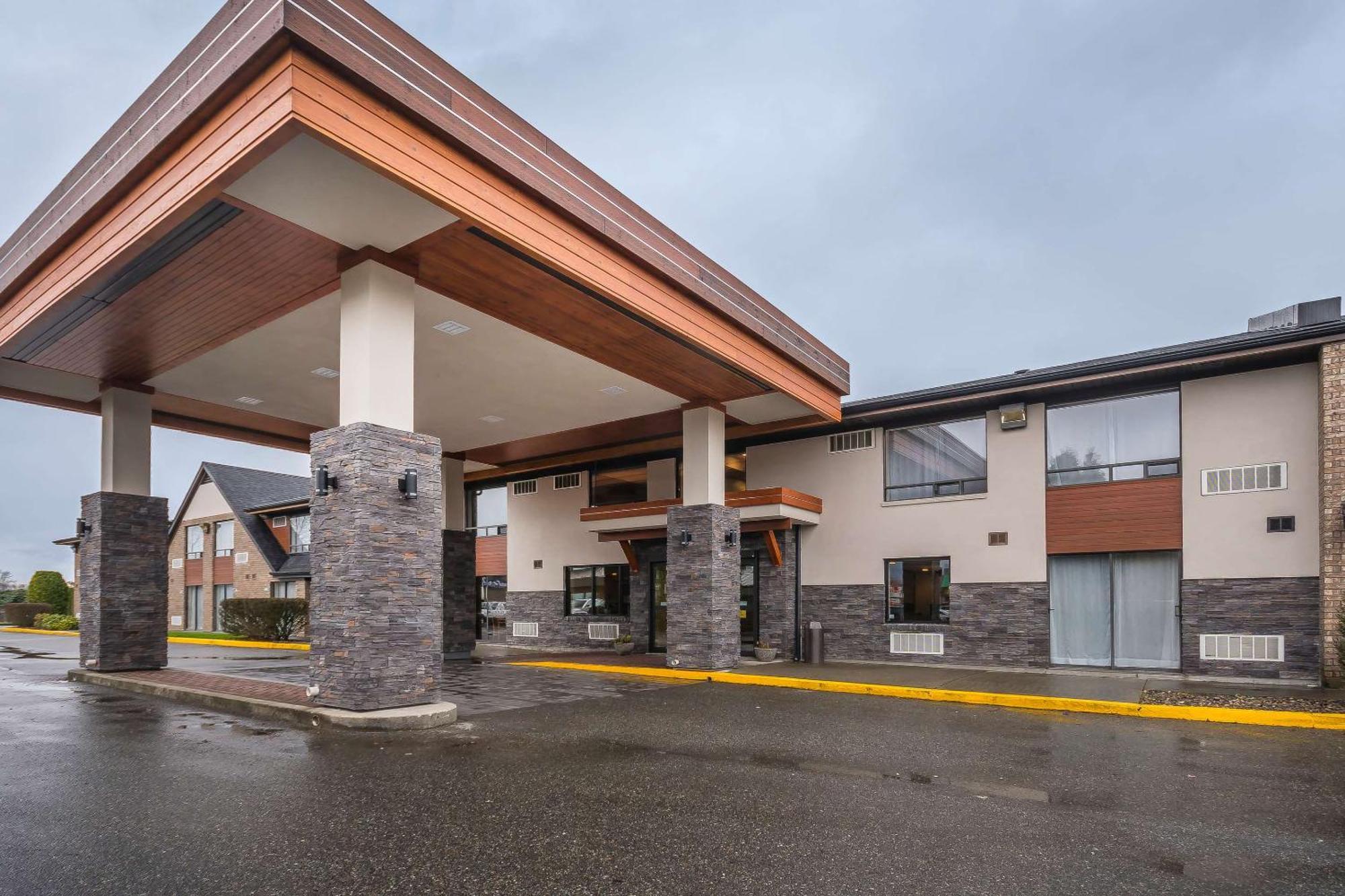 Comfort Inn Чилиуак Екстериор снимка