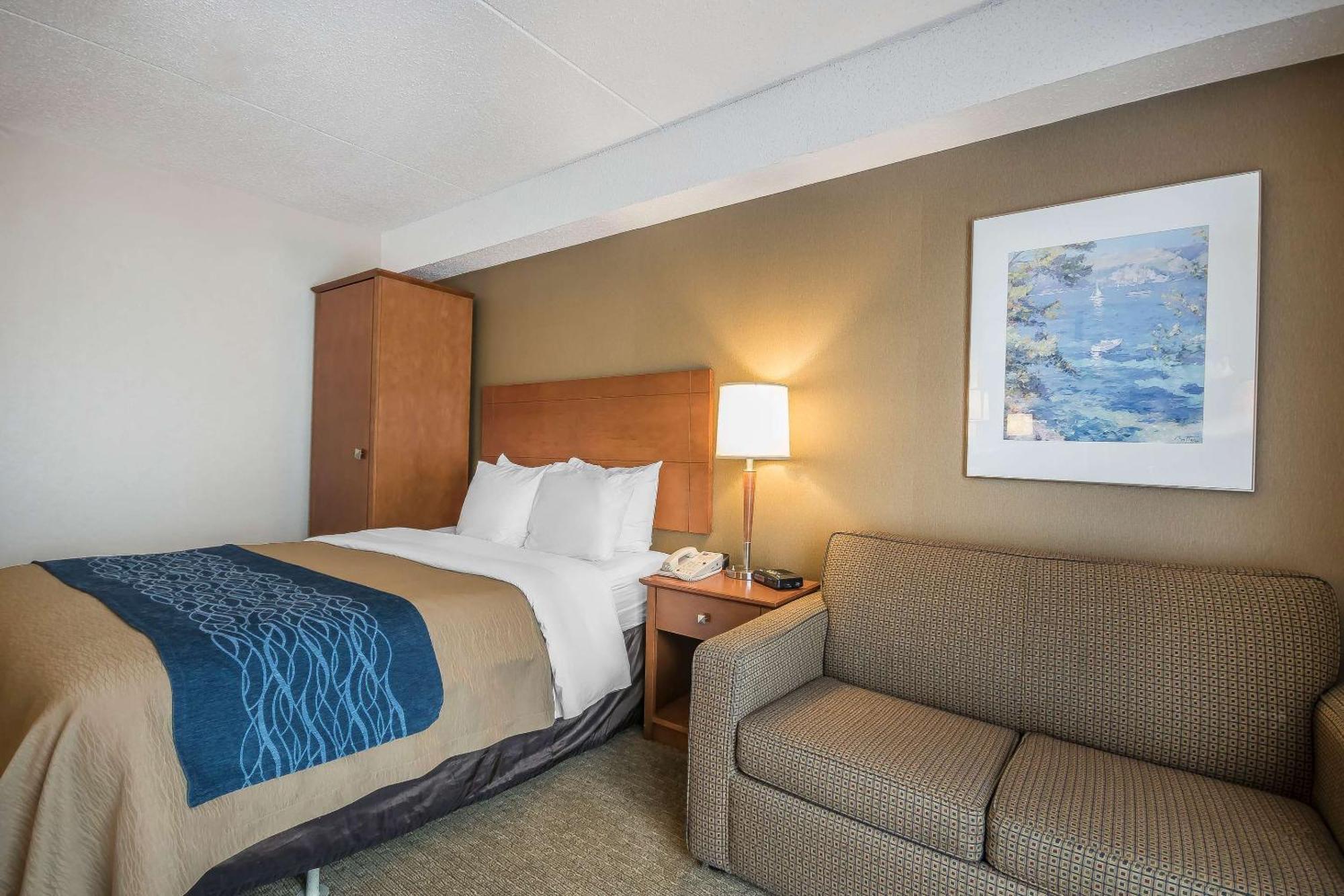 Comfort Inn Чилиуак Екстериор снимка
