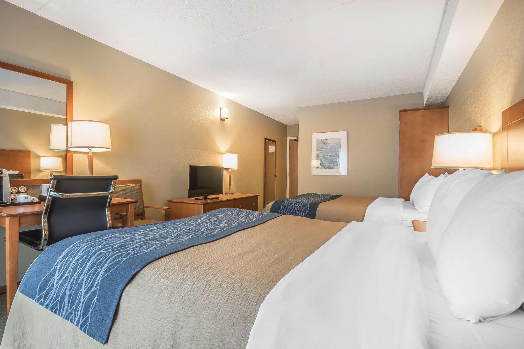 Comfort Inn Чилиуак Екстериор снимка