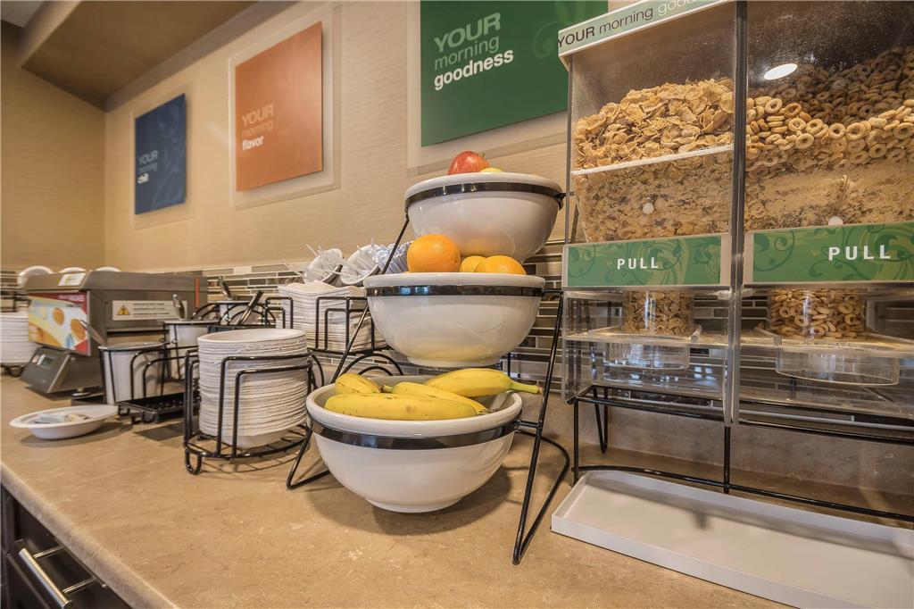 Comfort Inn Чилиуак Ресторант снимка